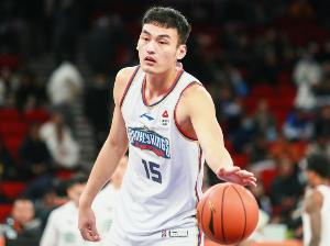 探长：同曦球员刘东可能在今夏离队 天津&amp;山西等队正在争取签下他